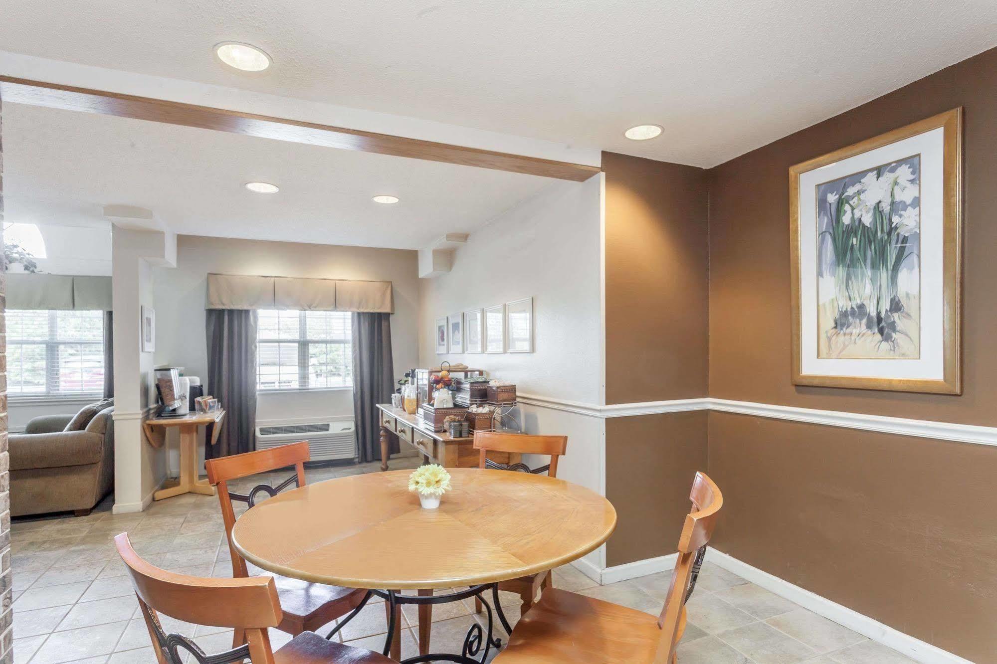 Microtel Inn & Suites By Wyndham Nashville Eksteriør bilde